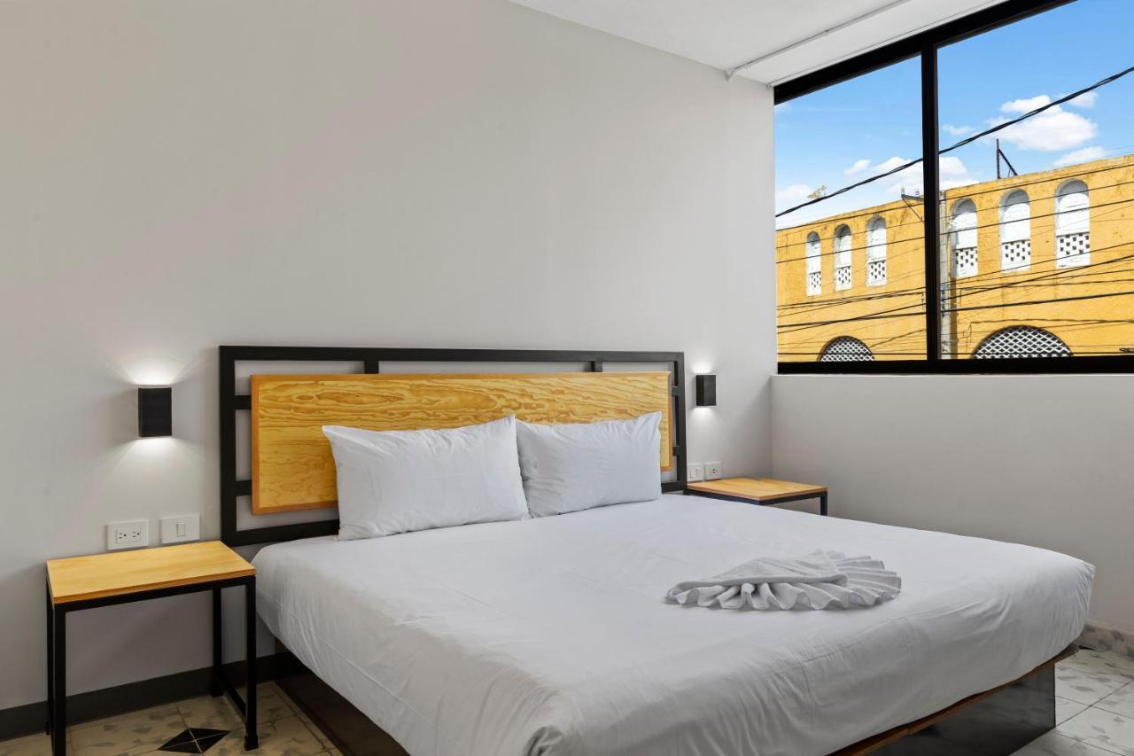 Suites Reforma By Homirent Мерида Екстериор снимка